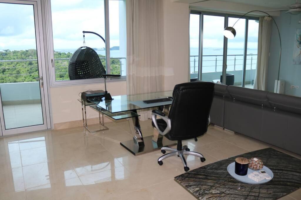 Apartamento 18G Luxury Oceanview With Roof Top Pool Arraijan Exterior foto